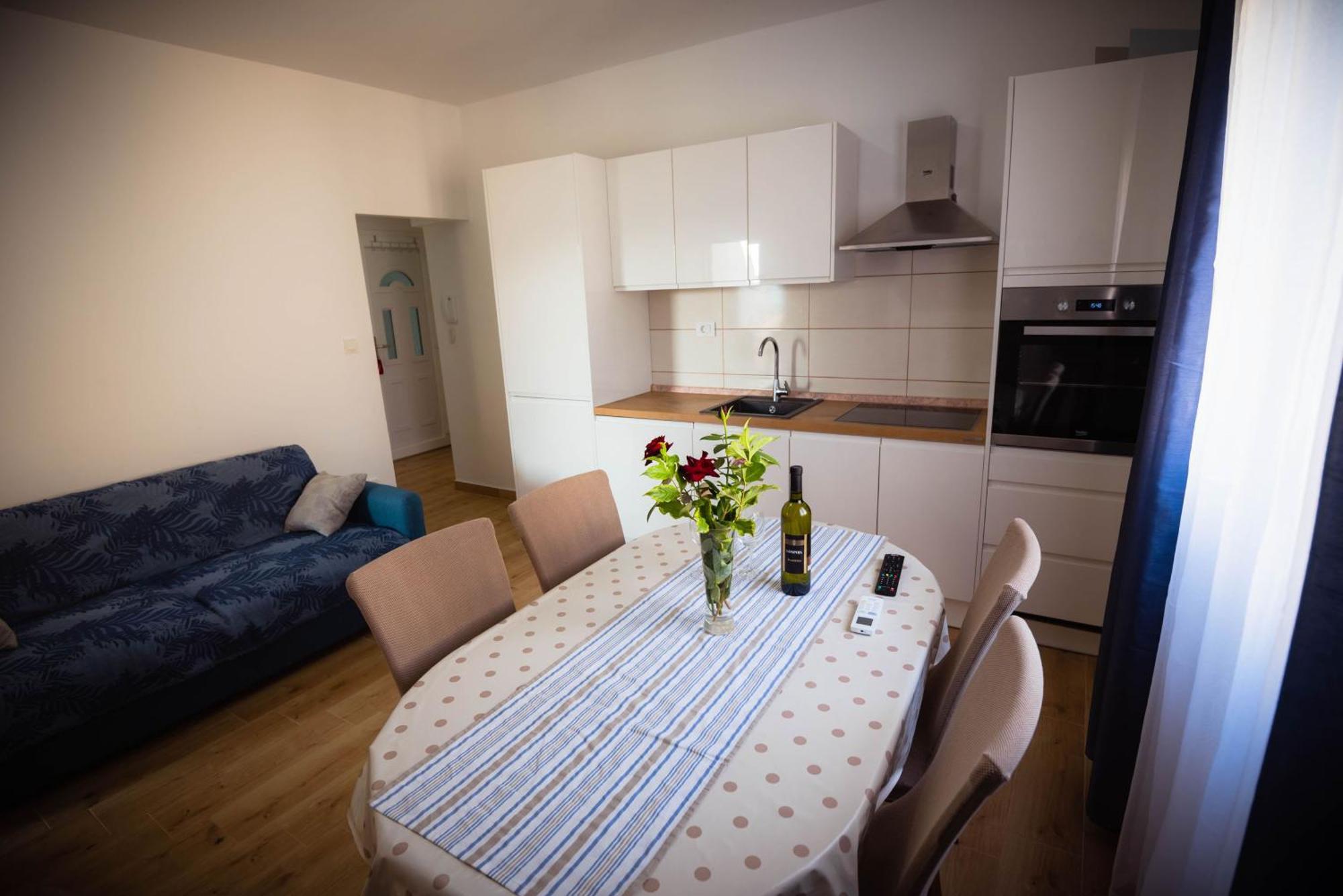 Apartmani Bare I Danica Гребащиця Номер фото